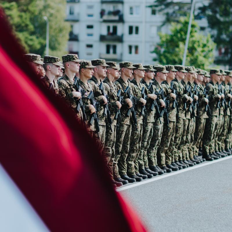 Diskusija "Iesaukums Valsts aizsardzības dienestā - ieguvums vai zaudēts laiks?"