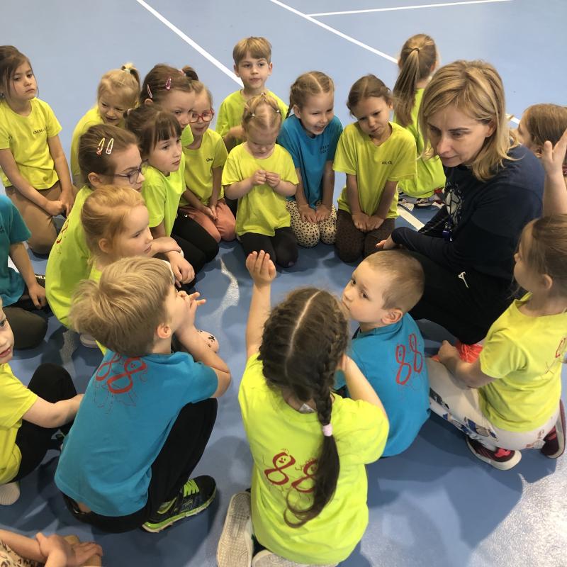 Diskusija par sportu "Sports - izklaide, bizness vai vitāla nepieciešamība?"
