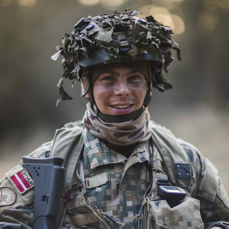 Debates "Debašu krustugunīs - militārās iemaņas visiem"