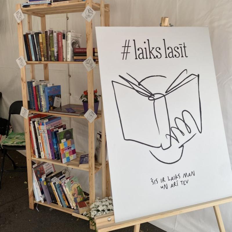 Laiks lasīt LAMPĀ
