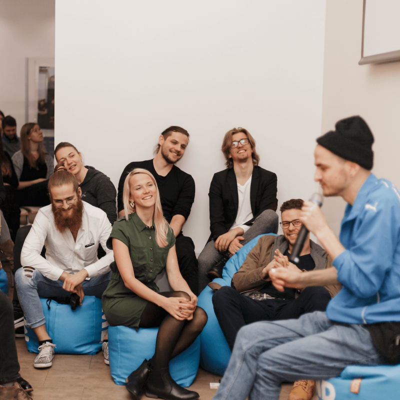 Diskusija "Izaicinājumi un ieguvumi kopā būšanā" 