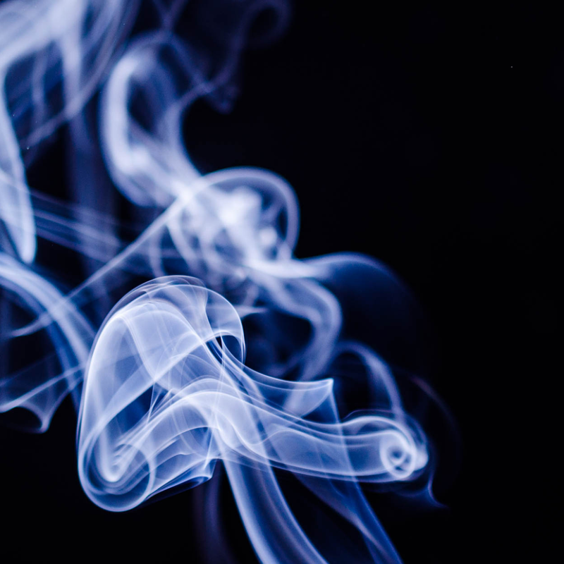 Diskusija "Ar cigaretēm un ātro kredītu kabatā: kāpēc cilvēki izdara sliktas izvēles"