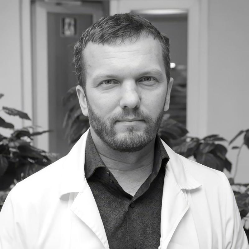 LU asociētais profesors Armands Sīviņš