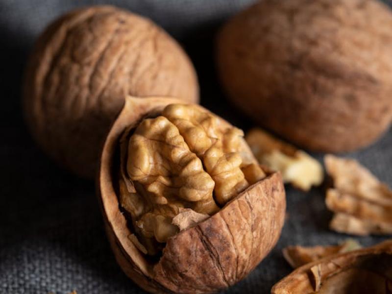 Diskusija "Profene tikai lūzeriem? Laužam mītus!"