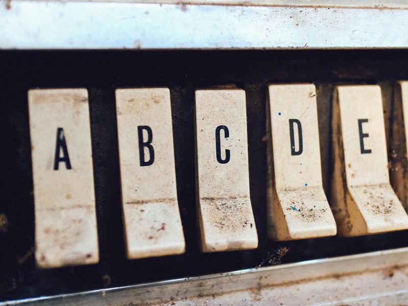 Zinātnes kafejnīca "Vai latvieši runā vienādi?"