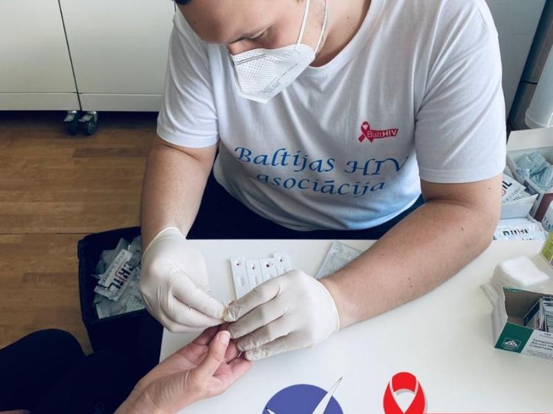 Bezmaksas HIV, C, B hepatīta un sifilisa eksprestestēšana