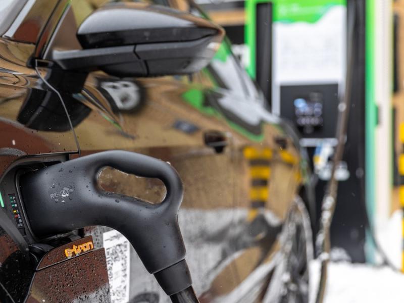 Diskusija “Elektroauto attīstība – vai tas mainīs veidu kā dzīvojām līdz šim?”