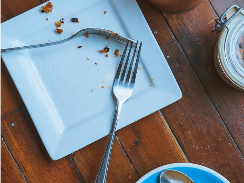 Saruna starp vēderu, sirdi un prātu: ko šodien ēst, lai  rīt labi dzīvotu?