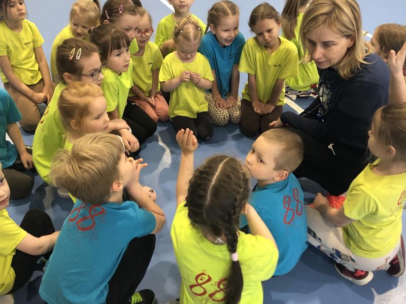 Diskusija par sportu "Sports - izklaide, bizness vai vitāla nepieciešamība?"