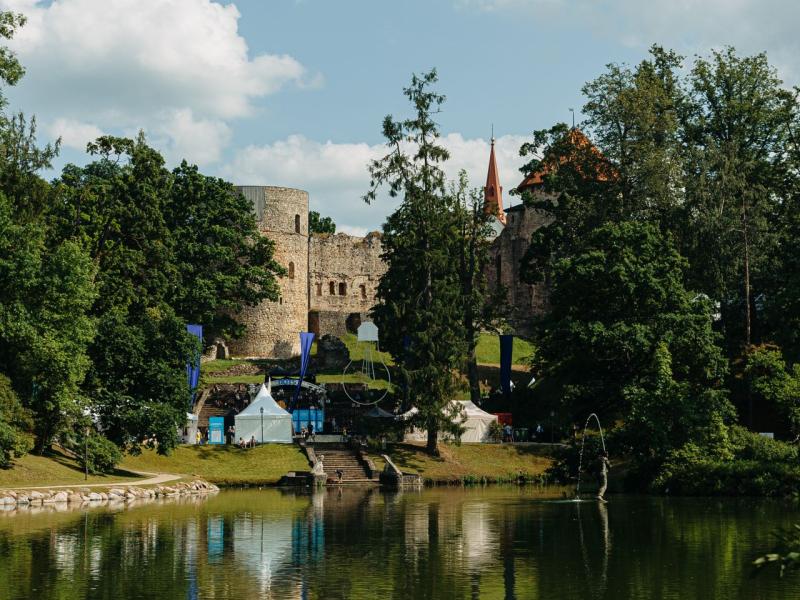 Sarunu festivāla LAMPA 2023 atklāšana