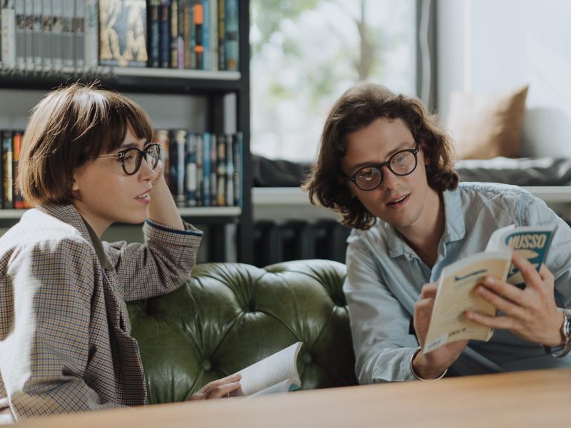 Politiski jauneklīga diskusija "dzīvās bibliotēkas" stilā 