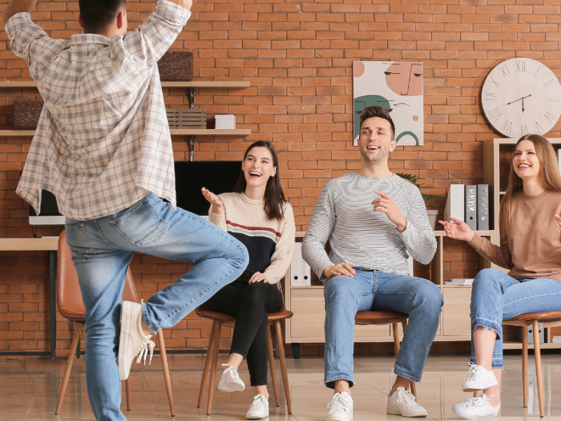 Sociālo uzņēmēju mēmais šovs "Nekul tukšus salmus!"