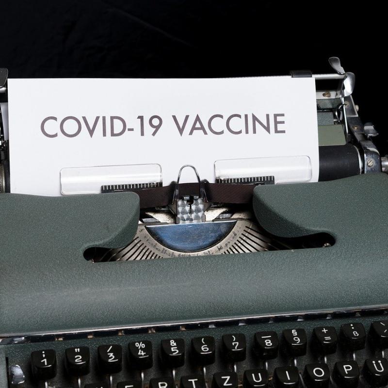 Diskusija "Covid vakcīna: vakcīnas nav, anti-vaxxeri ir. Ko darīt?"