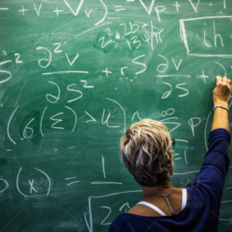 Diskusija "Vai pedagogs, kurš nav autoritāte ne vecākam, ne bērnam, var ko iemācīt?"