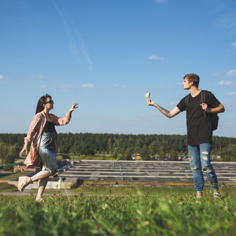 “Tea Tree” improvizācijas teātra meistarklase “Kļūdīties ir forši!”