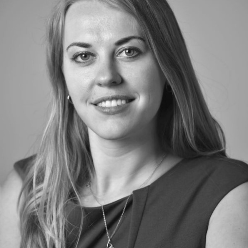 Lāsma Livzeniece