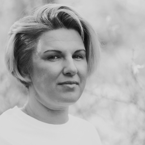 Inga Ņeļubina