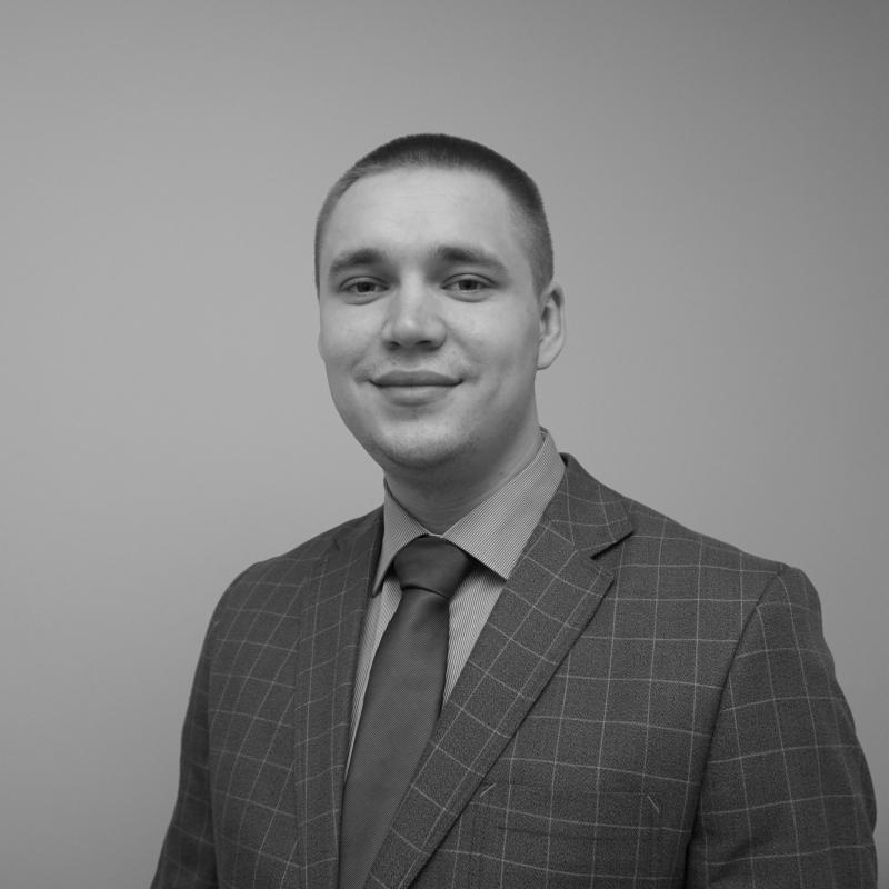 Maksims Naumovs 