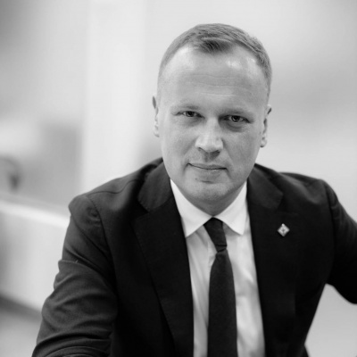 Edgars Tavars