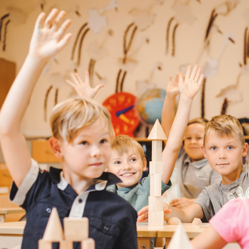 Paneļdiskusija "Vai turpmāk skolā atzīmes neliks?"