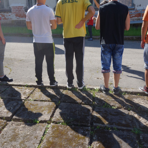 Saruna "Svidanka ar čaļiem par un ap rētām"
