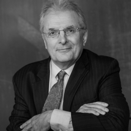 Prof. Kriss Replijs (Chris Rapley)