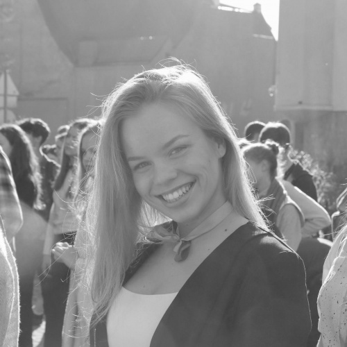 Annija Glāzīte