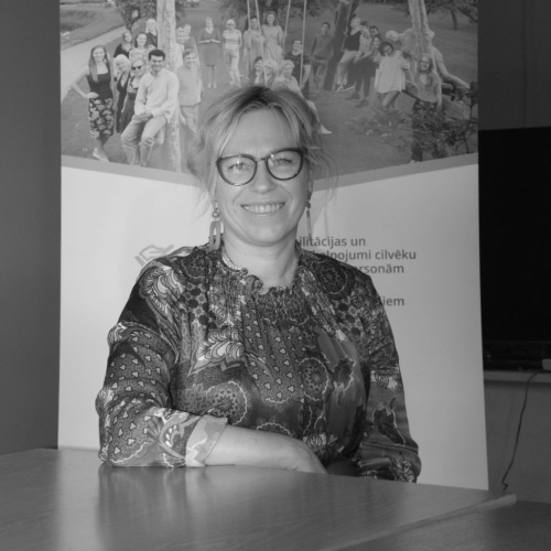 Gunta Vīksne